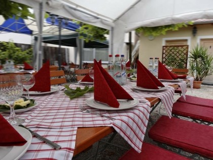 Photo: Altstadt Biergarten